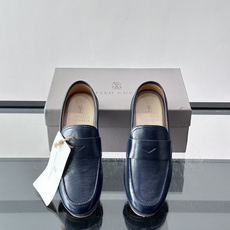 Brunello Cucinelli 男士皮鞋,高端男士经典乐福鞋,原版进口胎牛皮打造,此款鞋型堪称经典 Brunello Cucinelli 男士皮鞋,高端男士经典乐福鞋,原版进口胎牛皮打造,此款鞋型堪称经典
