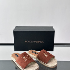 ✨Dolce & Gabbana DG凉拖,绒面鞋面+经典DG logo,品牌辨识度超高!鞋底是编织草绳 ✨Dolce & Gabbana DG凉拖,绒面鞋面+经典DG logo,品牌辨识度超高!鞋底是编织草绳