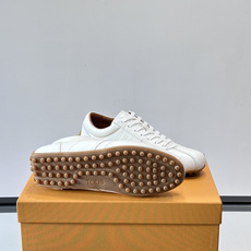 👟TOD’S德训鞋,采用优质小牛皮,触感柔软细腻,质感满分✨。经典德训鞋型,简约线条+薄底设计,轻便舒适 👟TOD’S德训鞋,采用优质小牛皮,触感柔软细腻,质感满分✨。经典德训鞋型,简约线条+薄底设计,轻便舒适