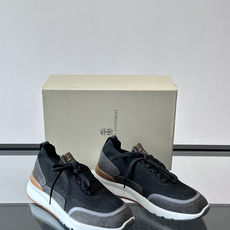 Brunello Cucinelli 新款拼色运动板男鞋 此款运动鞋面料采用进口飞织,春夏穿着舒适透气, Brunello Cucinelli 新款拼色运动板男鞋 此款运动鞋面料采用进口飞织,春夏穿着舒适透气,