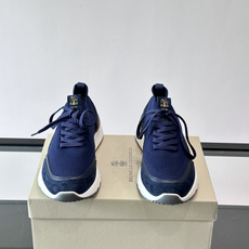 Brunello Cucinelli 新款拼色运动板男鞋 此款运动鞋面料采用进口飞织,春夏穿着舒适透气, Brunello Cucinelli 新款拼色运动板男鞋 此款运动鞋面料采用进口飞织,春夏穿着舒适透气,