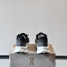 On昂跑 Cloud 5系列跑鞋🏃♂️On昂跑Cloud 5系列跑鞋,主打轻盈舒适,鞋面抗菌网布, On昂跑 Cloud 5系列跑鞋🏃♂️On昂跑Cloud 5系列跑鞋,主打轻盈舒适,鞋面抗菌网布,
