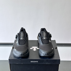 DESCENTE(迪桑特) LAVITATE 3.0 WIRE 跑鞋,全黑配色,带 BOA 旋钮 DESCENTE(迪桑特) LAVITATE 3.0 WIRE 跑鞋,全黑配色,带 BOA 旋钮