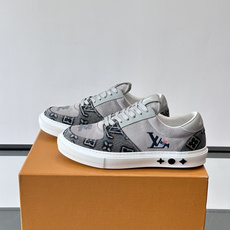 LV Lagoon Sneaker饼干🍪鞋Monogram 帆布拼接麂皮,LV 经典老花图案辨识度拉满, LV Lagoon Sneaker饼干🍪鞋Monogram 帆布拼接麂皮,LV 经典老花图案辨识度拉满,