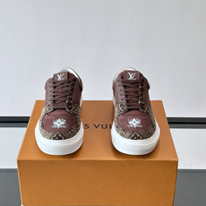 LV Lagoon Sneaker饼干🍪鞋Monogram 帆布拼接麂皮,LV 经典老花图案辨识度拉满, LV Lagoon Sneaker饼干🍪鞋Monogram 帆布拼接麂皮,LV 经典老花图案辨识度拉满,