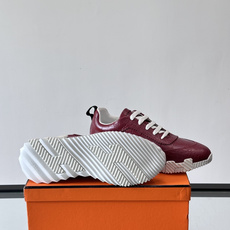 爱马仕鳄鱼纹运动鞋👟爱马仕鳄鱼纹运动鞋,采用优质皮革,鞋面鳄鱼纹理超有辨识度,搭配经典橙色鞋盒,品牌 爱马仕鳄鱼纹运动鞋👟爱马仕鳄鱼纹运动鞋,采用优质皮革,鞋面鳄鱼纹理超有辨识度,搭配经典橙色鞋盒,品牌