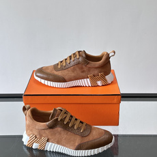 爱马仕鳄鱼纹运动鞋👟爱马仕鳄鱼纹运动鞋,采用优质皮革,鞋面鳄鱼纹理超有辨识度,搭配经典橙色鞋盒,品牌 爱马仕鳄鱼纹运动鞋👟爱马仕鳄鱼纹运动鞋,采用优质皮革,鞋面鳄鱼纹理超有辨识度,搭配经典橙色鞋盒,品牌