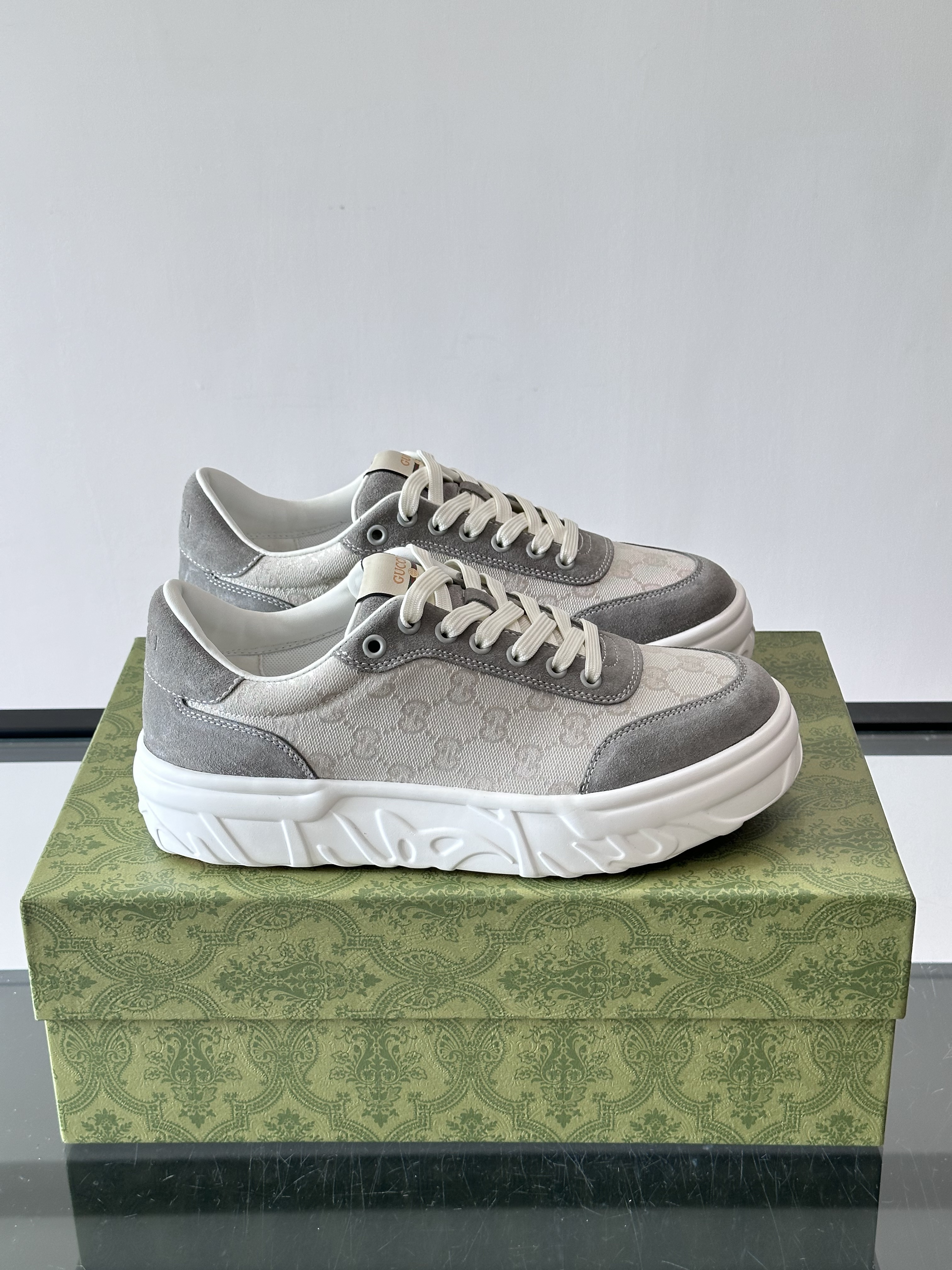 구찌 신발 135709 Gucci Shoes 썸네일 이미지