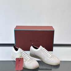 👟Loro Piana Soho 2.0 Walk男士休闲鞋,选用优质小牛皮,触感柔软细腻,简约百搭✨。 👟Loro Piana Soho 2.0 Walk男士休闲鞋,选用优质小牛皮,触感柔软细腻,简约百搭✨。