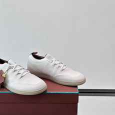 👟Loro Piana Soho 2.0 Walk男士休闲鞋,选用优质小牛皮,触感柔软细腻,简约百搭✨。 👟Loro Piana Soho 2.0 Walk男士休闲鞋,选用优质小牛皮,触感柔软细腻,简约百搭✨。