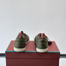 👟Loro Piana Soho 2.0 Walk男士休闲鞋,选用优质小牛皮,触感柔软细腻,简约百搭✨。 👟Loro Piana Soho 2.0 Walk男士休闲鞋,选用优质小牛皮,触感柔软细腻,简约百搭✨。
