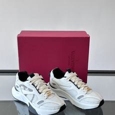 VALENTINO华伦天奴 GARAVANI DEMIVEE 条纹嵌饰网眼织物低帮运动鞋侧面 VLOGO VALENTINO华伦天奴 GARAVANI DEMIVEE 条纹嵌饰网眼织物低帮运动鞋侧面 VLOGO