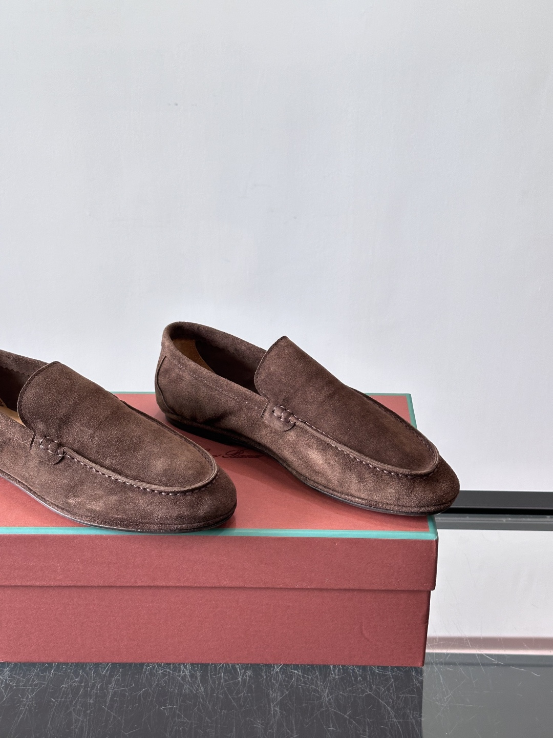 LPSummer Anton Walk 男士乐福鞋👞Summer Anton Walk乐福鞋的灵感源自品牌经典的航海鞋，