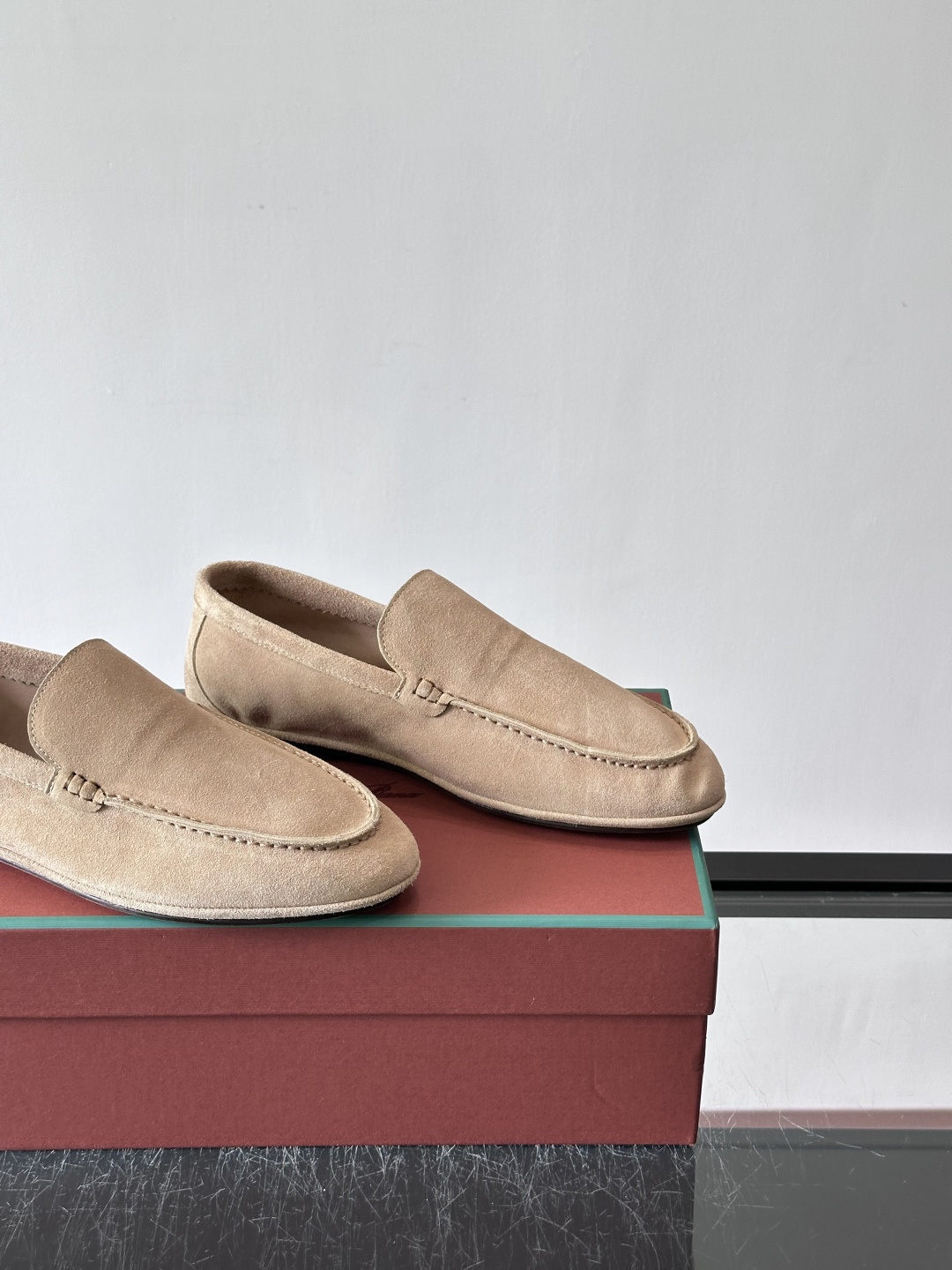 LPSummer Anton Walk 男士乐福鞋👞Summer Anton Walk乐福鞋的灵感源自品牌经典的航海鞋，