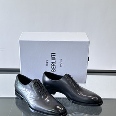 Berluti/布鲁提高端真皮大底正装皮鞋,采用进口牛皮鞋面 柔软有型,手工改色工艺,低调奢华气质,舒适透气版型,小牛皮 Berluti/布鲁提高端真皮大底正装皮鞋,采用进口牛皮鞋面 柔软有型,手工改色工艺,低调奢华气质,舒适透气版型,小牛皮