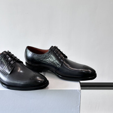 Berluti/布鲁提高端真皮大底正装皮鞋,采用进口牛皮鞋面 柔软有型,手工改色工艺,低调奢华气质,舒适透气版型,小牛皮 Berluti/布鲁提高端真皮大底正装皮鞋,采用进口牛皮鞋面 柔软有型,手工改色工艺,低调奢华气质,舒适透气版型,小牛皮