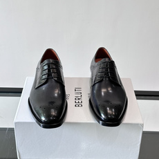 Berluti/布鲁提高端真皮大底正装皮鞋,采用进口牛皮鞋面 柔软有型,手工改色工艺,低调奢华气质,舒适透气版型,小牛皮 Berluti/布鲁提高端真皮大底正装皮鞋,采用进口牛皮鞋面 柔软有型,手工改色工艺,低调奢华气质,舒适透气版型,小牛皮