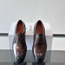 Berluti/布鲁提高端真皮大底正装皮鞋,采用进口牛皮鞋面 柔软有型,手工改色工艺,低调奢华气质,舒适透气版型,小牛皮 Berluti/布鲁提高端真皮大底正装皮鞋,采用进口牛皮鞋面 柔软有型,手工改色工艺,低调奢华气质,舒适透气版型,小牛皮