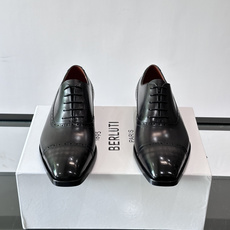Berluti/布鲁提高端真皮大底正装皮鞋,采用进口牛皮鞋面 柔软有型,手工改色工艺,低调奢华气质,舒适透气版型,小牛皮 Berluti/布鲁提高端真皮大底正装皮鞋,采用进口牛皮鞋面 柔软有型,手工改色工艺,低调奢华气质,舒适透气版型,小牛皮