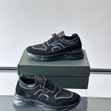 👟ERLUTI 1895运动鞋采用拼色针织鞋面,透气又舒适,适合日常或轻运动穿搭。白色EVA中底轻便缓震,长时间走路也不 👟ERLUTI 1895运动鞋采用拼色针织鞋面,透气又舒适,适合日常或轻运动穿搭。白色EVA中底轻便缓震,长时间走路也不