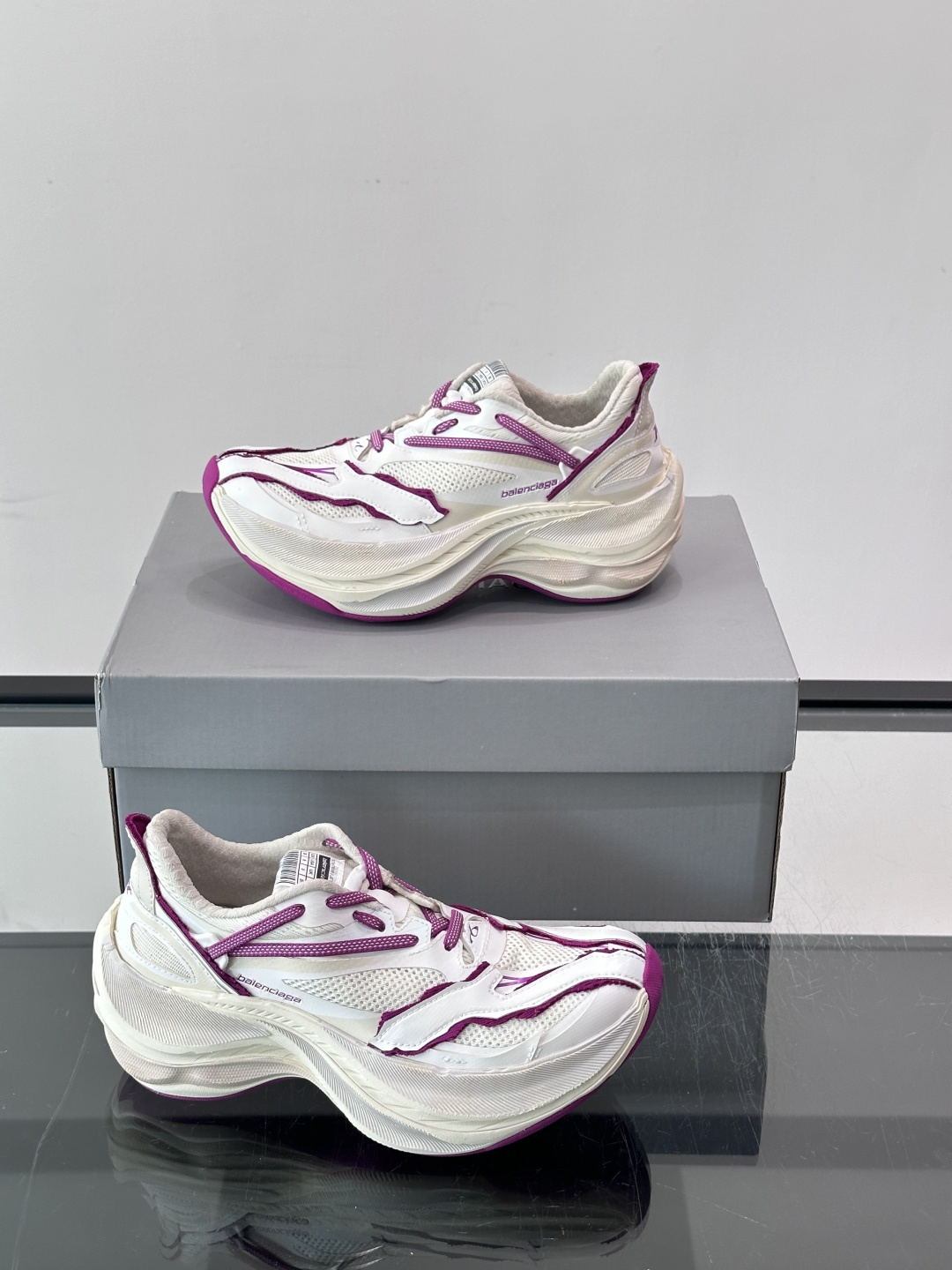 Balenciaga Jet Platform Sneaker 喷射系列低帮复古阔型摩登轻量厚底老爹风休闲情侣👫运动鞋 Balenciaga Jet Platform Sneaker 喷射系列低帮复古阔型摩登轻量厚底老爹风休闲情侣👫运动鞋