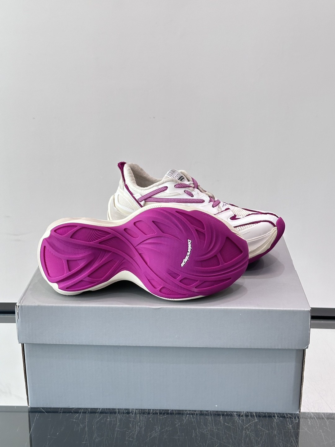Balenciaga Jet Platform Sneaker 喷射系列低帮复古阔型摩登轻量厚底老爹风休闲情侣👫运动鞋 Balenciaga Jet Platform Sneaker 喷射系列低帮复古阔型摩登轻量厚底老爹风休闲情侣👫运动鞋