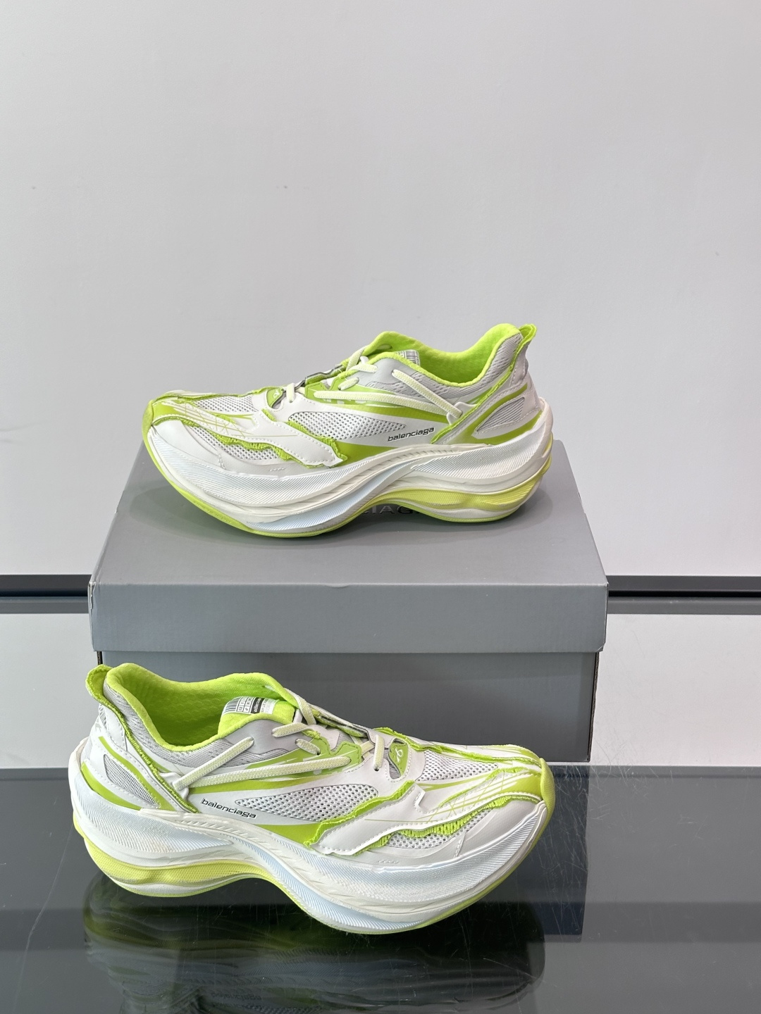 Balenciaga Jet Platform Sneaker 喷射系列低帮复古阔型摩登轻量厚底老爹风休闲情侣👫运动鞋 Balenciaga Jet Platform Sneaker 喷射系列低帮复古阔型摩登轻量厚底老爹风休闲情侣👫运动鞋
