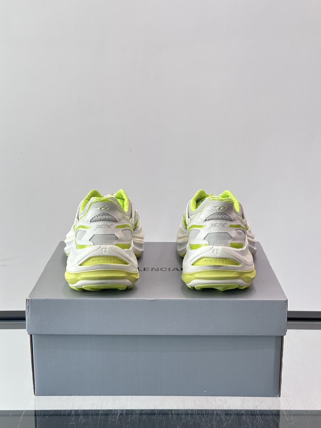 Balenciaga Jet Platform Sneaker 喷射系列低帮复古阔型摩登轻量厚底老爹风休闲情侣👫运动鞋 Balenciaga Jet Platform Sneaker 喷射系列低帮复古阔型摩登轻量厚底老爹风休闲情侣👫运动鞋