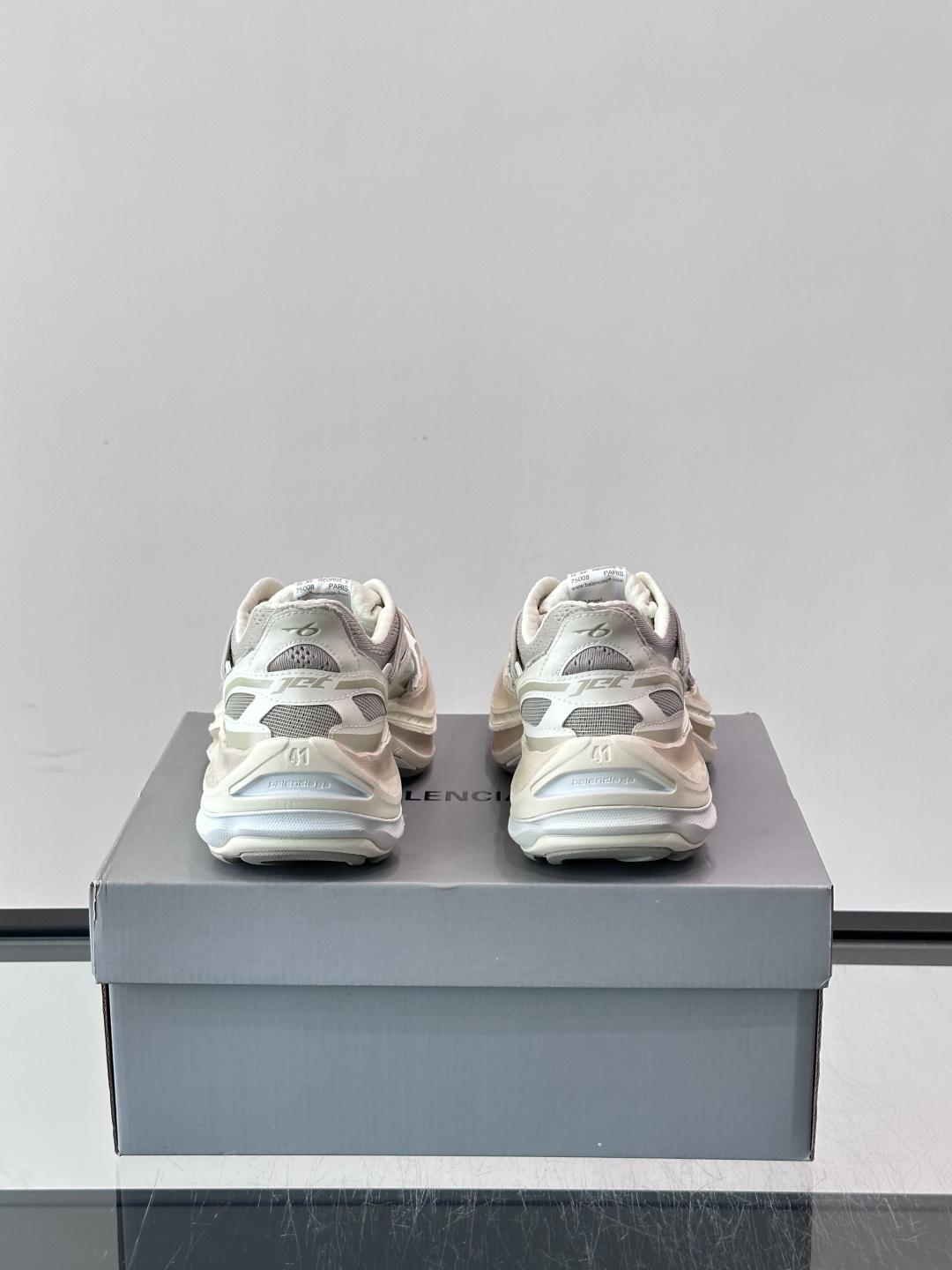 Balenciaga Jet Platform Sneaker 喷射系列低帮复古阔型摩登轻量厚底老爹风休闲情侣👫运动鞋 Balenciaga Jet Platform Sneaker 喷射系列低帮复古阔型摩登轻量厚底老爹风休闲情侣👫运动鞋