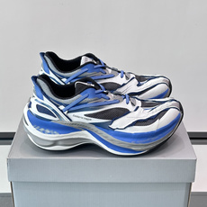 Balenciaga Jet Platform Sneaker 喷射系列低帮复古阔型摩登轻量厚底老爹风休闲情侣👫运动鞋 Balenciaga Jet Platform Sneaker 喷射系列低帮复古阔型摩登轻量厚底老爹风休闲情侣👫运动鞋