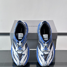 Balenciaga Jet Platform Sneaker 喷射系列低帮复古阔型摩登轻量厚底老爹风休闲情侣👫运动鞋 Balenciaga Jet Platform Sneaker 喷射系列低帮复古阔型摩登轻量厚底老爹风休闲情侣👫运动鞋