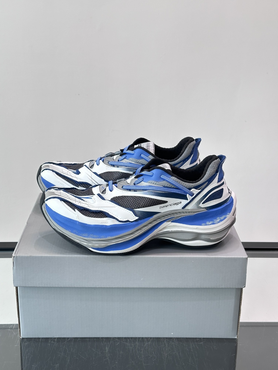 Balenciaga Jet Platform Sneaker 喷射系列低帮复古阔型摩登轻量厚底老爹风休闲情侣👫运动鞋 Balenciaga Jet Platform Sneaker 喷射系列低帮复古阔型摩登轻量厚底老爹风休闲情侣👫运动鞋