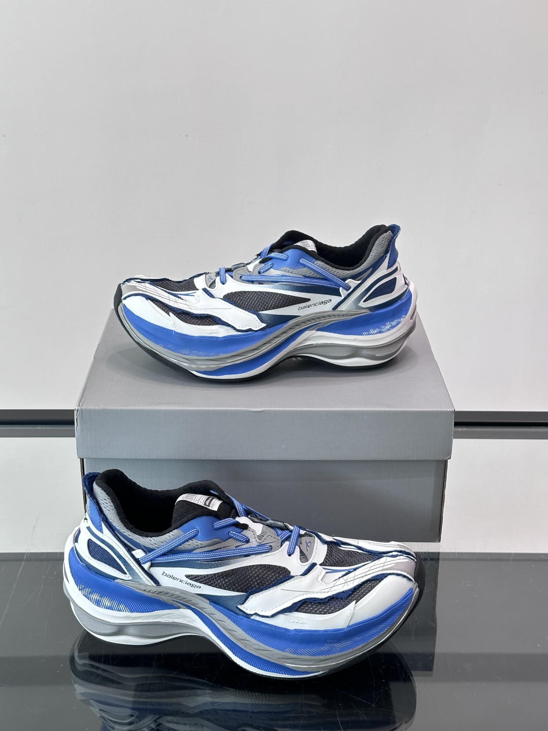Balenciaga Jet Platform Sneaker 喷射系列低帮复古阔型摩登轻量厚底老爹风休闲情侣👫运动鞋 Balenciaga Jet Platform Sneaker 喷射系列低帮复古阔型摩登轻量厚底老爹风休闲情侣👫运动鞋