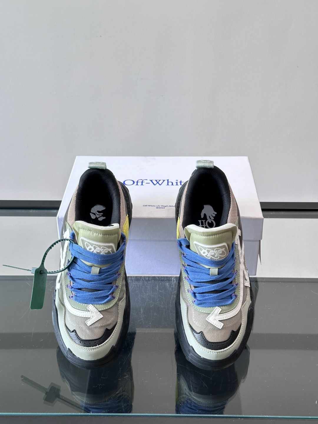 Off-White ODSY-1000 Sneakers