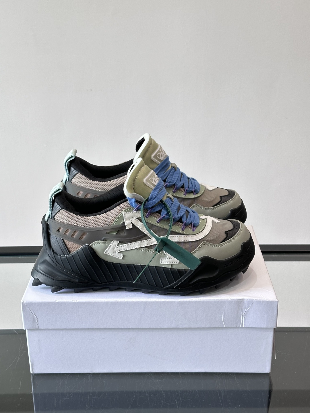 Off-White ODSY-1000 Sneakers