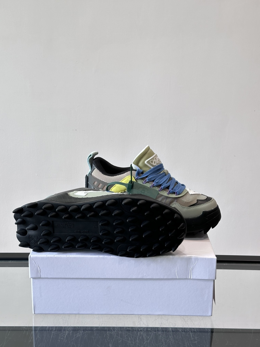 Off-White ODSY-1000 Sneakers