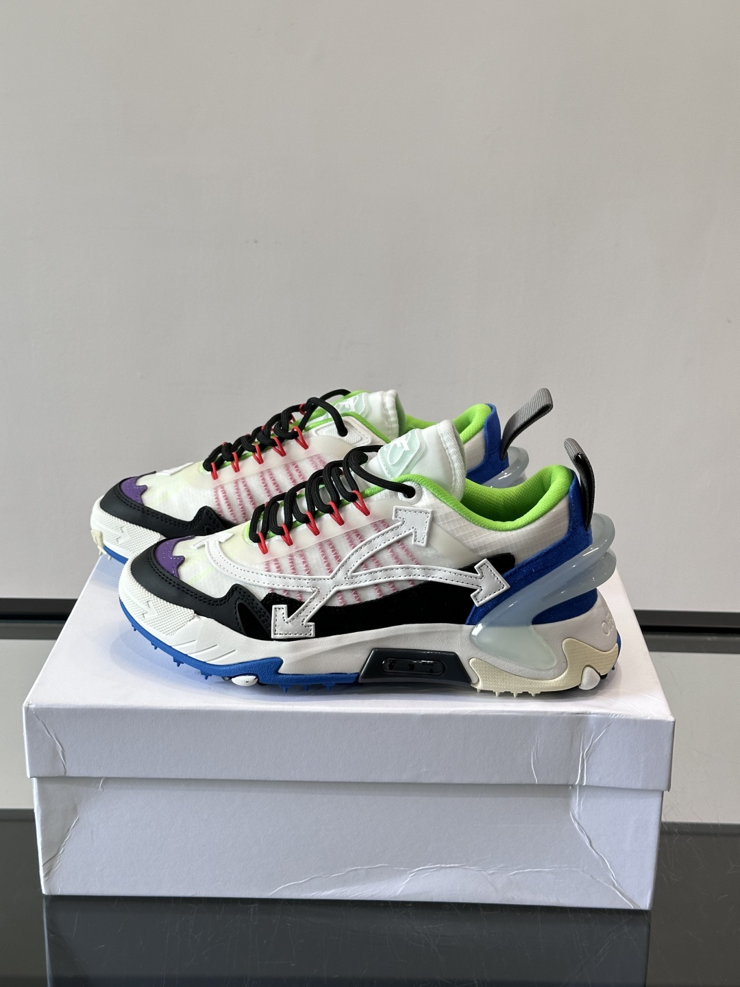 Off-White Arrow Chunky Sneakers