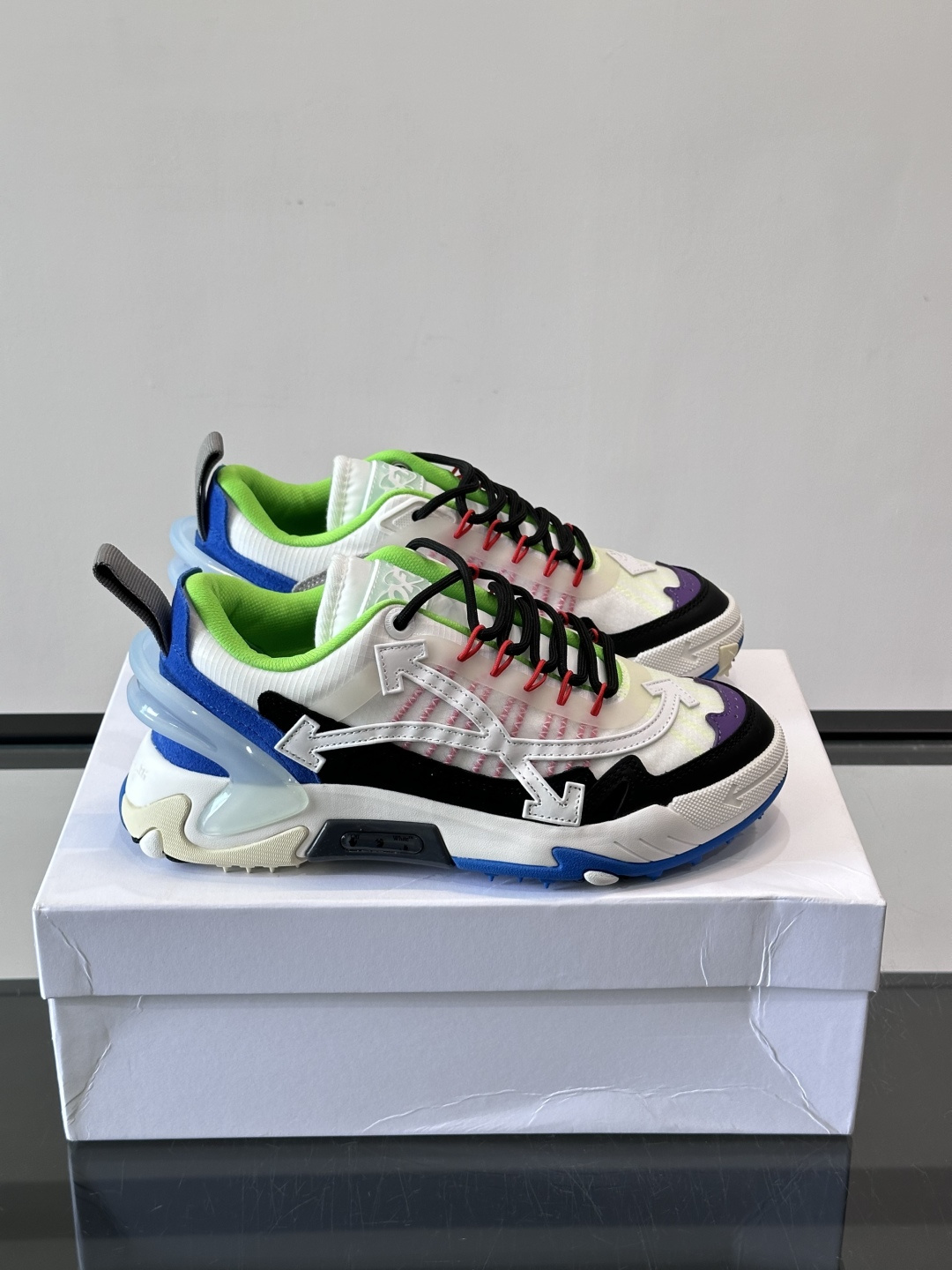 Off-White Arrow Chunky Sneakers