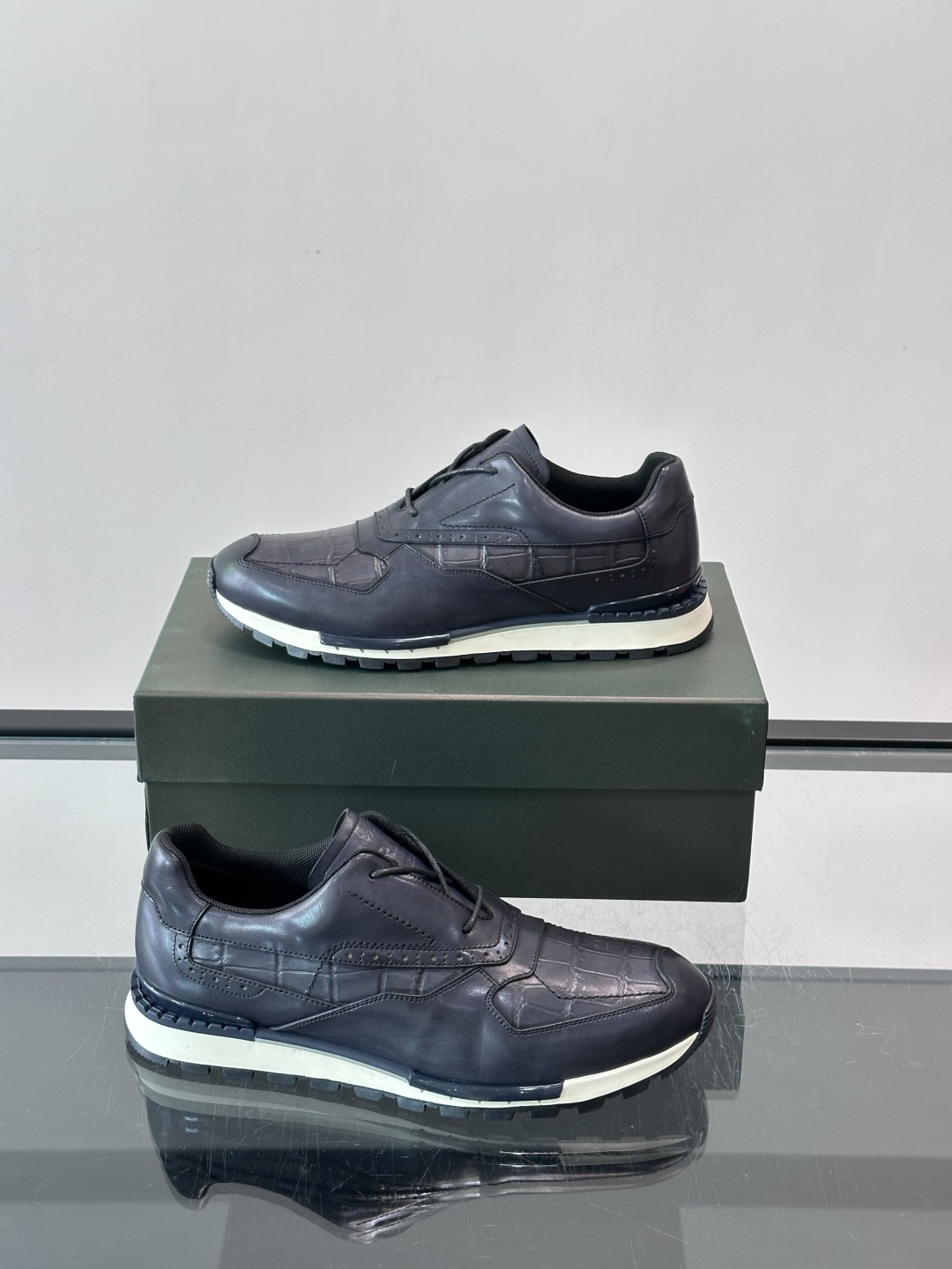 Berluti Navy Croc Embossed Leather Casual Sneakers