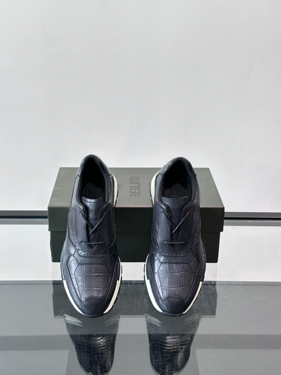 Berluti Navy Croc Embossed Leather Casual Sneakers