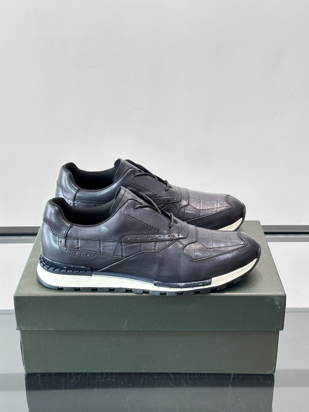 Berluti Navy Croc Embossed Leather Casual Sneakers