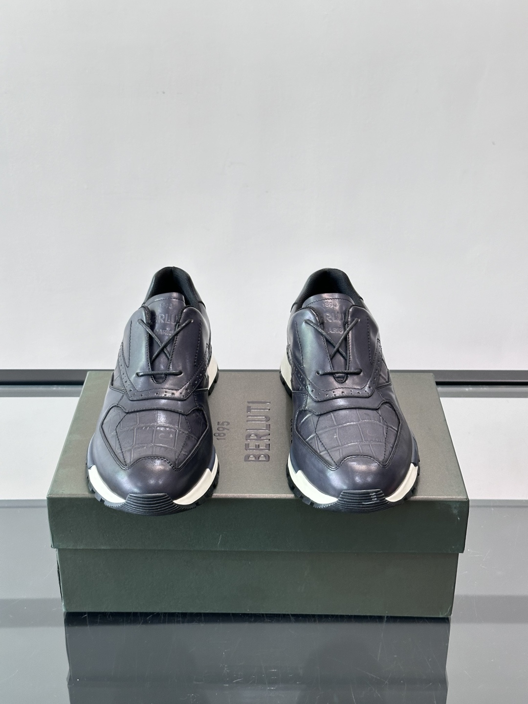 Berluti Navy Croc Embossed Leather Casual Sneakers
