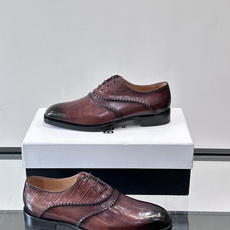Berluti/布鲁提高端真皮大底正装皮鞋,采用进口牛皮鞋面 柔软有型,手工改色工艺,低调奢华气质,舒适透气版型,小牛皮 Berluti/布鲁提高端真皮大底正装皮鞋,采用进口牛皮鞋面 柔软有型,手工改色工艺,低调奢华气质,舒适透气版型,小牛皮