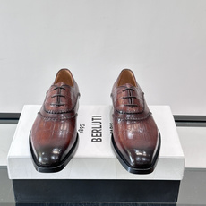 Berluti/布鲁提高端真皮大底正装皮鞋,采用进口牛皮鞋面 柔软有型,手工改色工艺,低调奢华气质,舒适透气版型,小牛皮 Berluti/布鲁提高端真皮大底正装皮鞋,采用进口牛皮鞋面 柔软有型,手工改色工艺,低调奢华气质,舒适透气版型,小牛皮