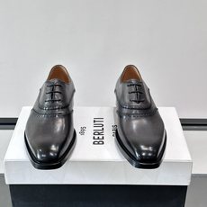 Berluti/布鲁提高端真皮大底正装皮鞋,采用进口牛皮鞋面 柔软有型,手工改色工艺,低调奢华气质,舒适透气版型,小牛皮 Berluti/布鲁提高端真皮大底正装皮鞋,采用进口牛皮鞋面 柔软有型,手工改色工艺,低调奢华气质,舒适透气版型,小牛皮