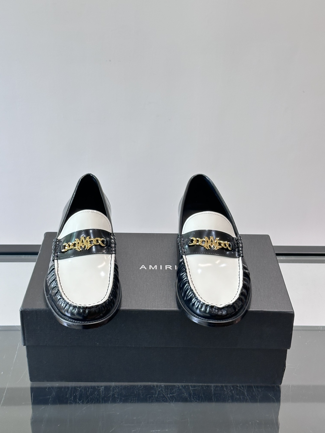 AMIRI MA Chain Gold Logo Loafers