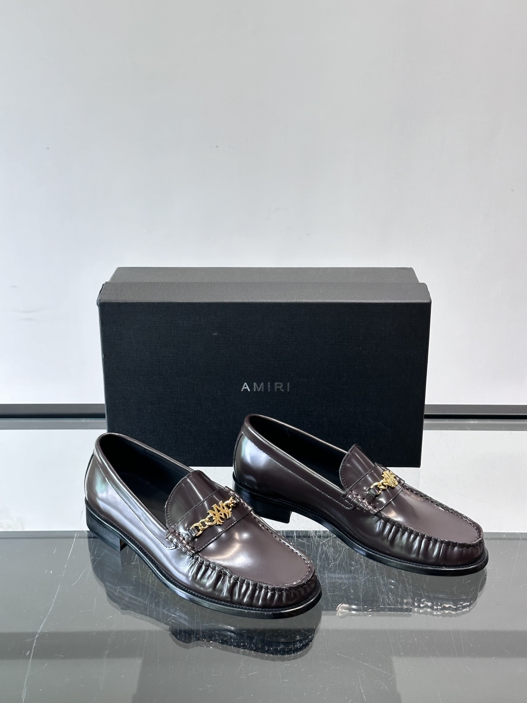 AMIRI MA Chain Gold Logo Loafers