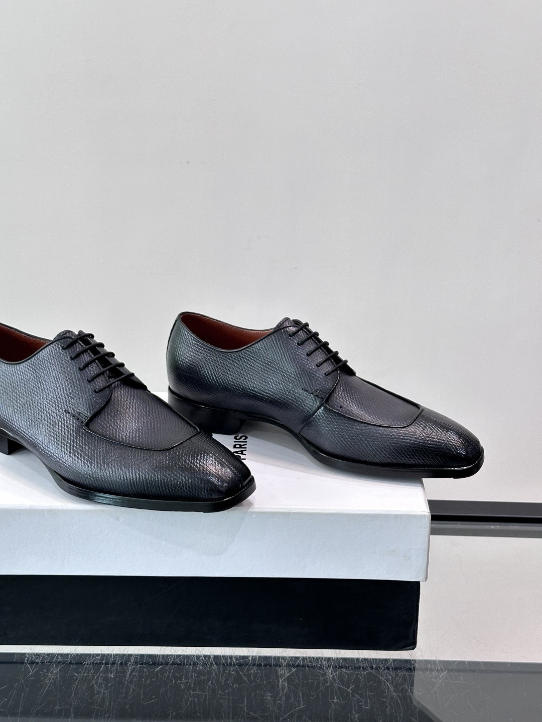 Berluti Scritto Leather Oxford Dress Shoes