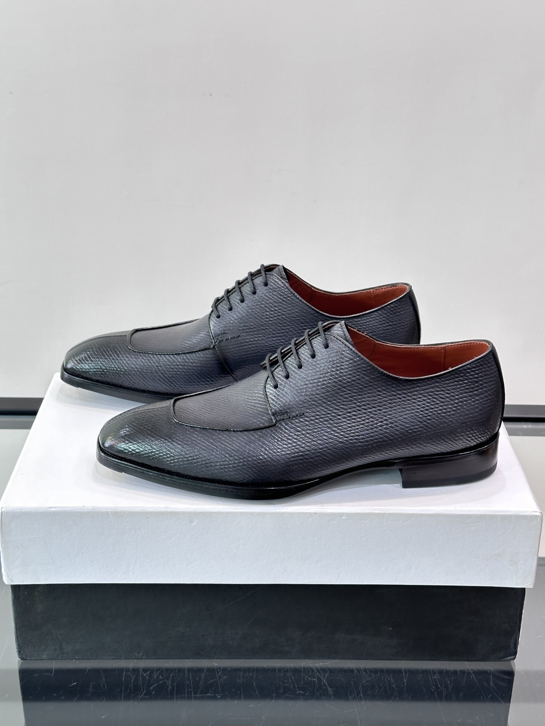 Berluti Scritto Leather Oxford Dress Shoes