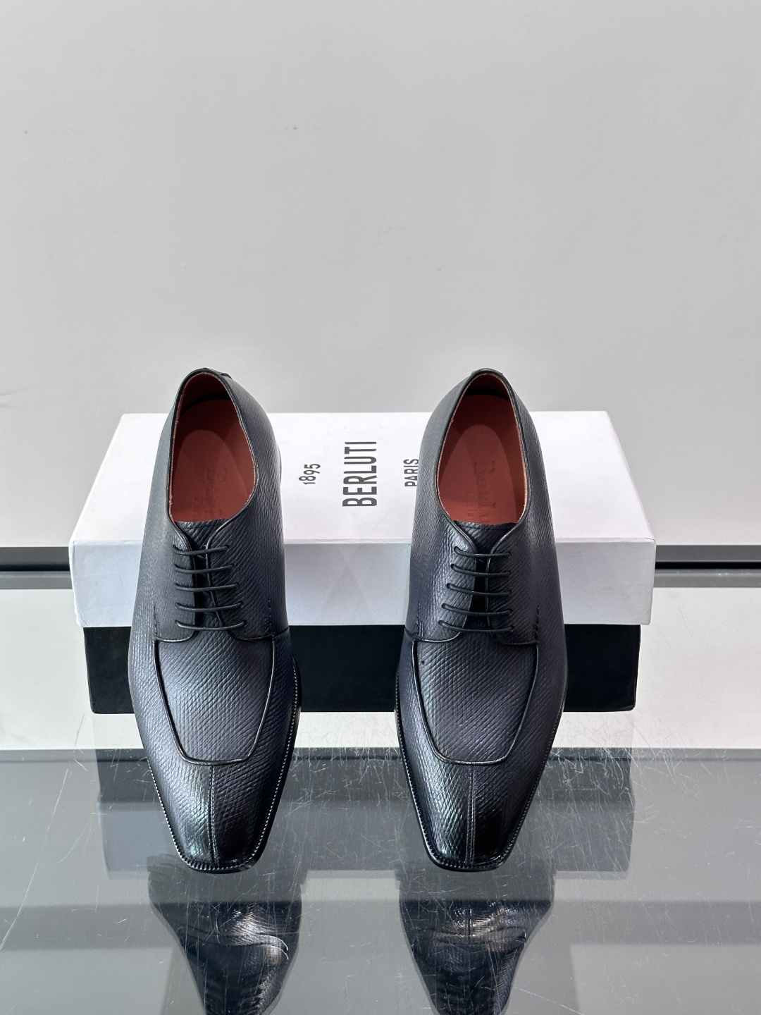 Berluti Scritto Leather Oxford Dress Shoes
